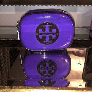 🚫🚫SOLD🚫🚫 Tory Burch make up case